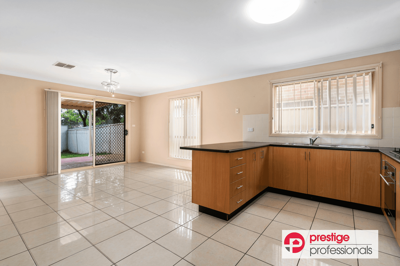 27b Mullenderree Street, PRESTONS, NSW 2170