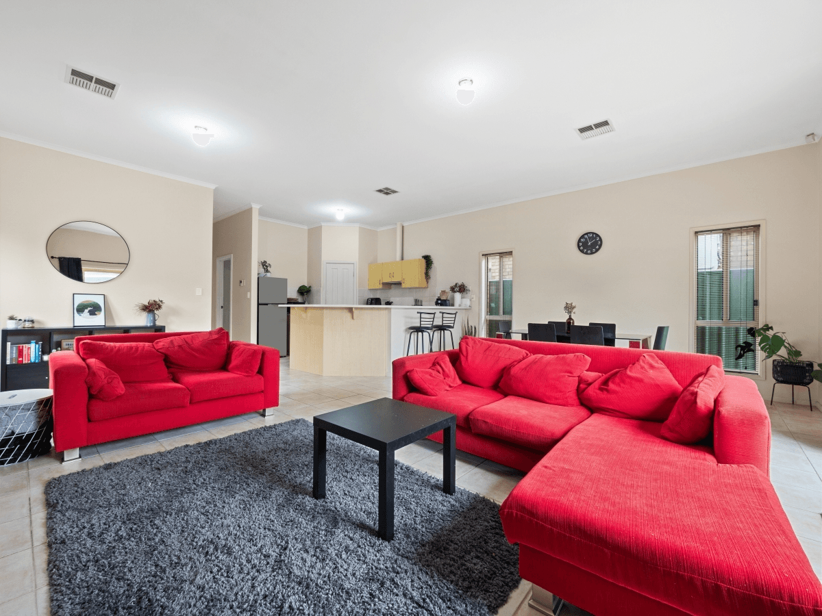 17a Kingfisher Avenue, Mawson Lakes, SA 5095