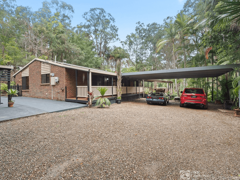 96 Bonogin Road, Bonogin, QLD 4213