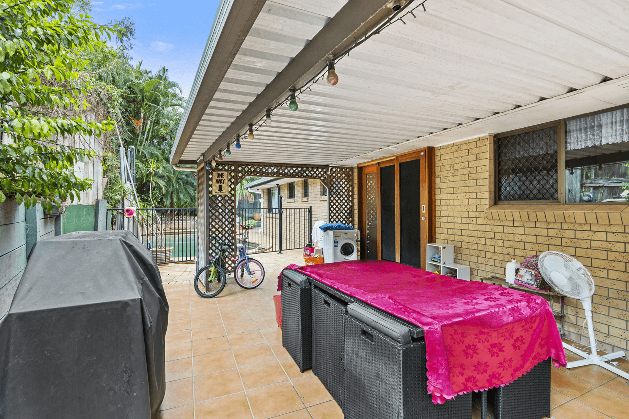 28 Yan Yean Street, BEENLEIGH, QLD 4207