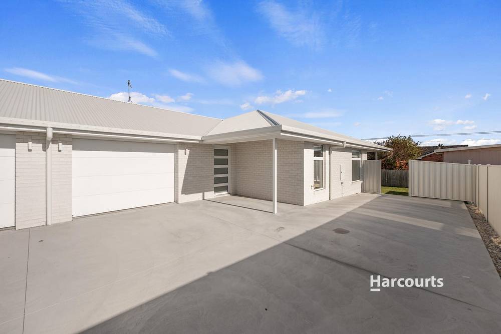 2 & 3/7 Russell Avenue, ULVERSTONE, TAS 7315