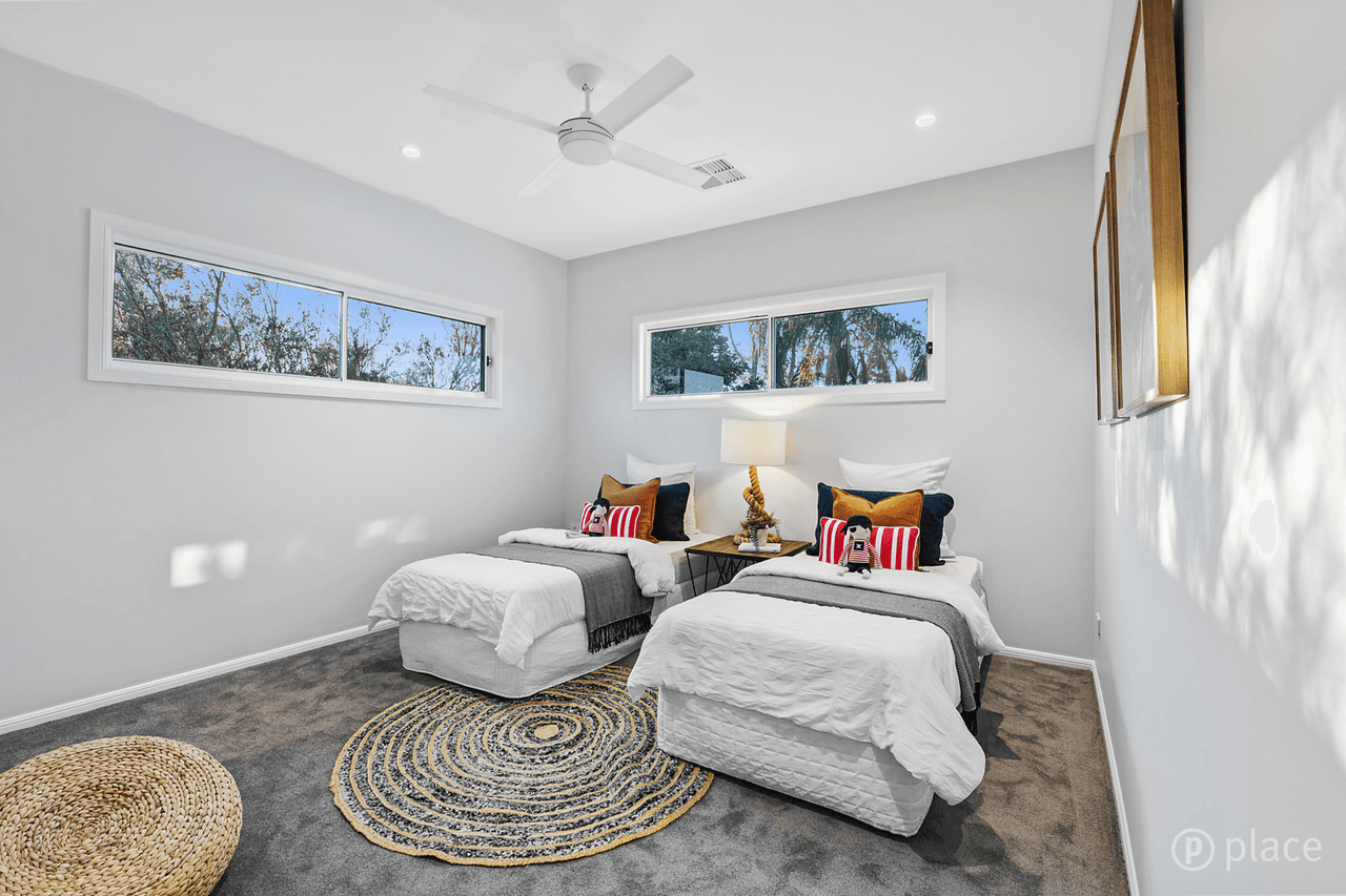 128 Morehead Avenue, Norman Park, QLD 4170