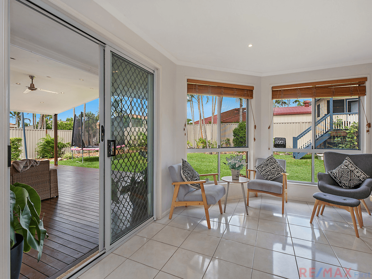 7 Highclare Court, Little Mountain, QLD 4551