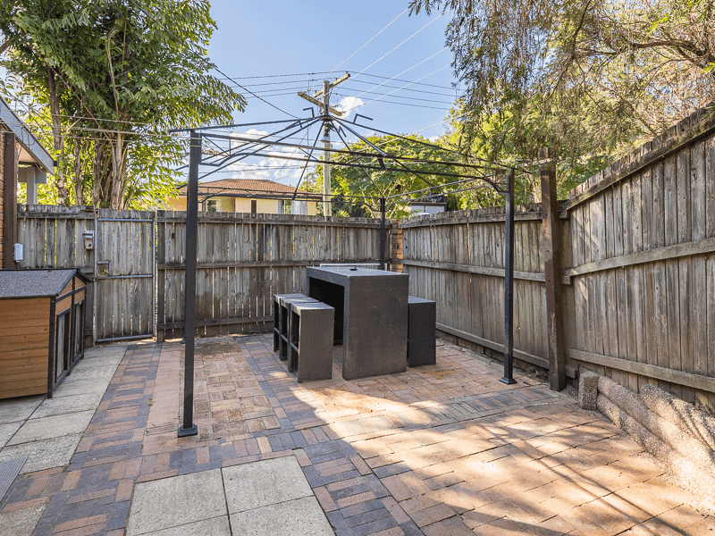 6 Tarnee Street, Ferny Hills, QLD 4055