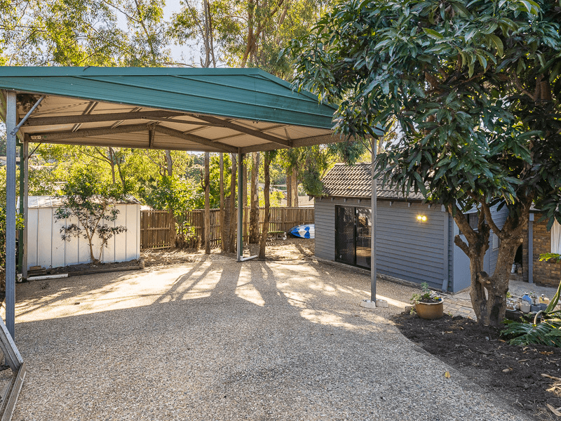 6 Tarnee Street, Ferny Hills, QLD 4055