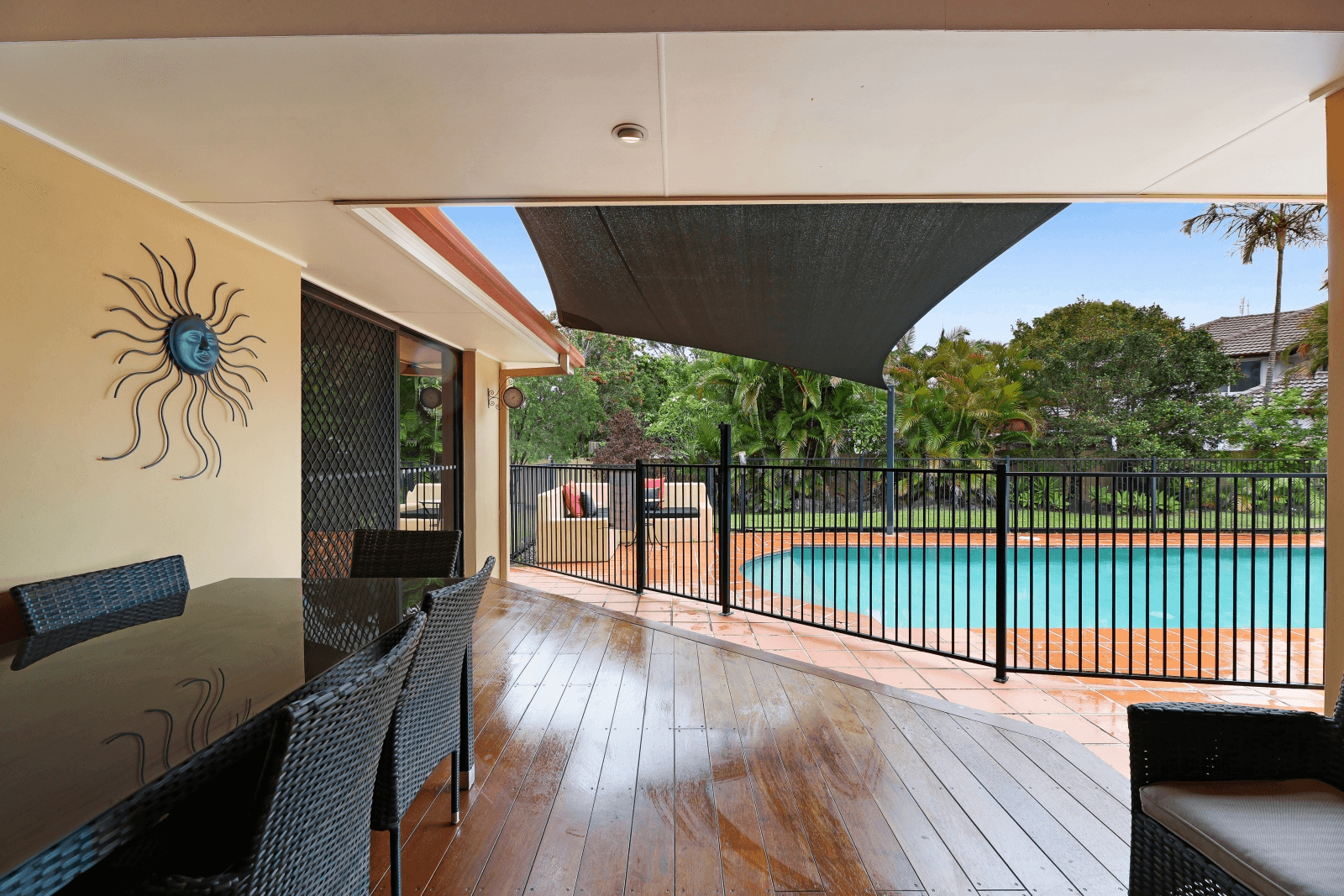 4 Fitzalan Circuit, ARUNDEL, QLD 4214