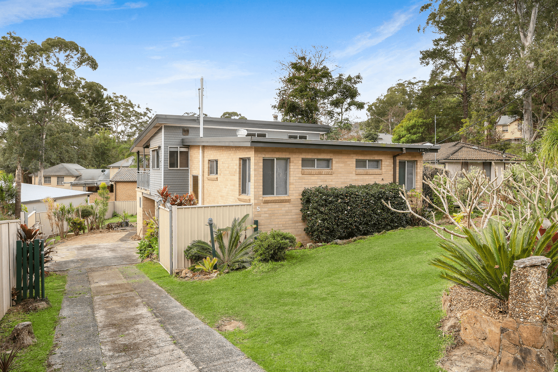 5 Berrys Head Road, Narara, NSW 2250