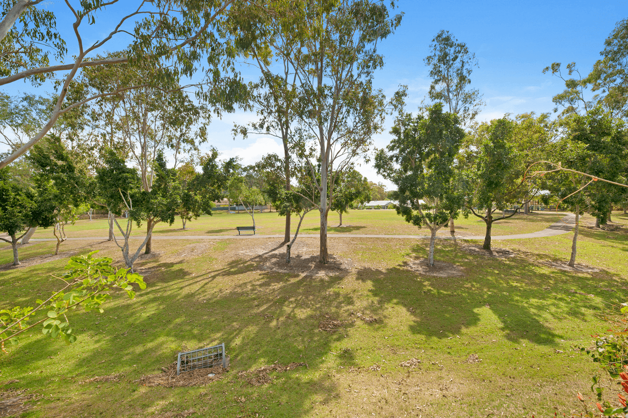 11/16-22 Hollywood Place, OXENFORD, QLD 4210