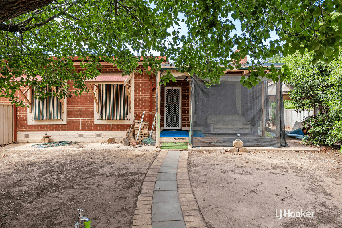 68 Knighton Road, ELIZABETH NORTH, SA 5113