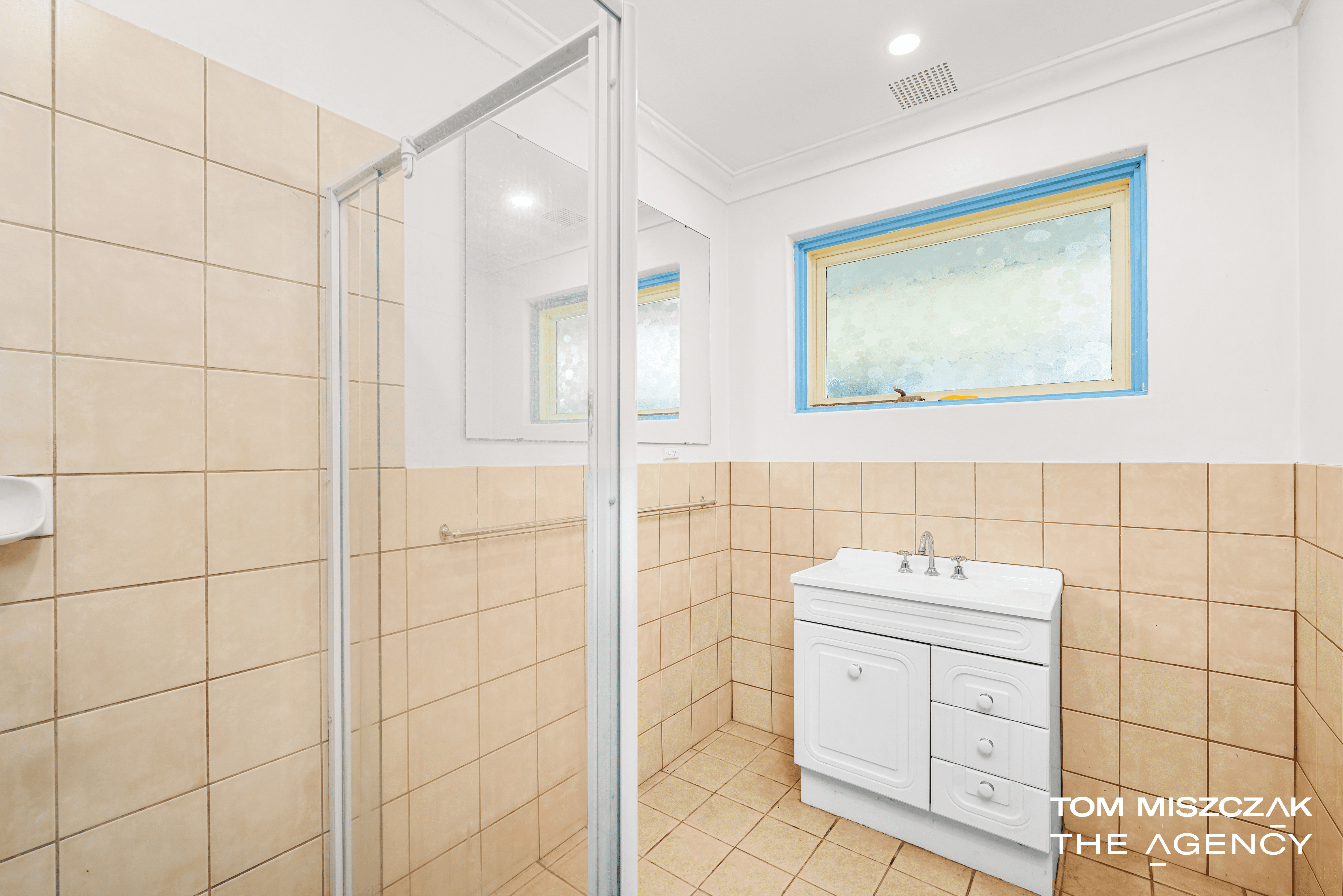 35 Lunar Way, Beckenham, WA 6107