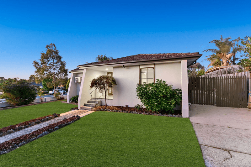 1 Isaac Smith Crescent, ENDEAVOUR HILLS, VIC 3802