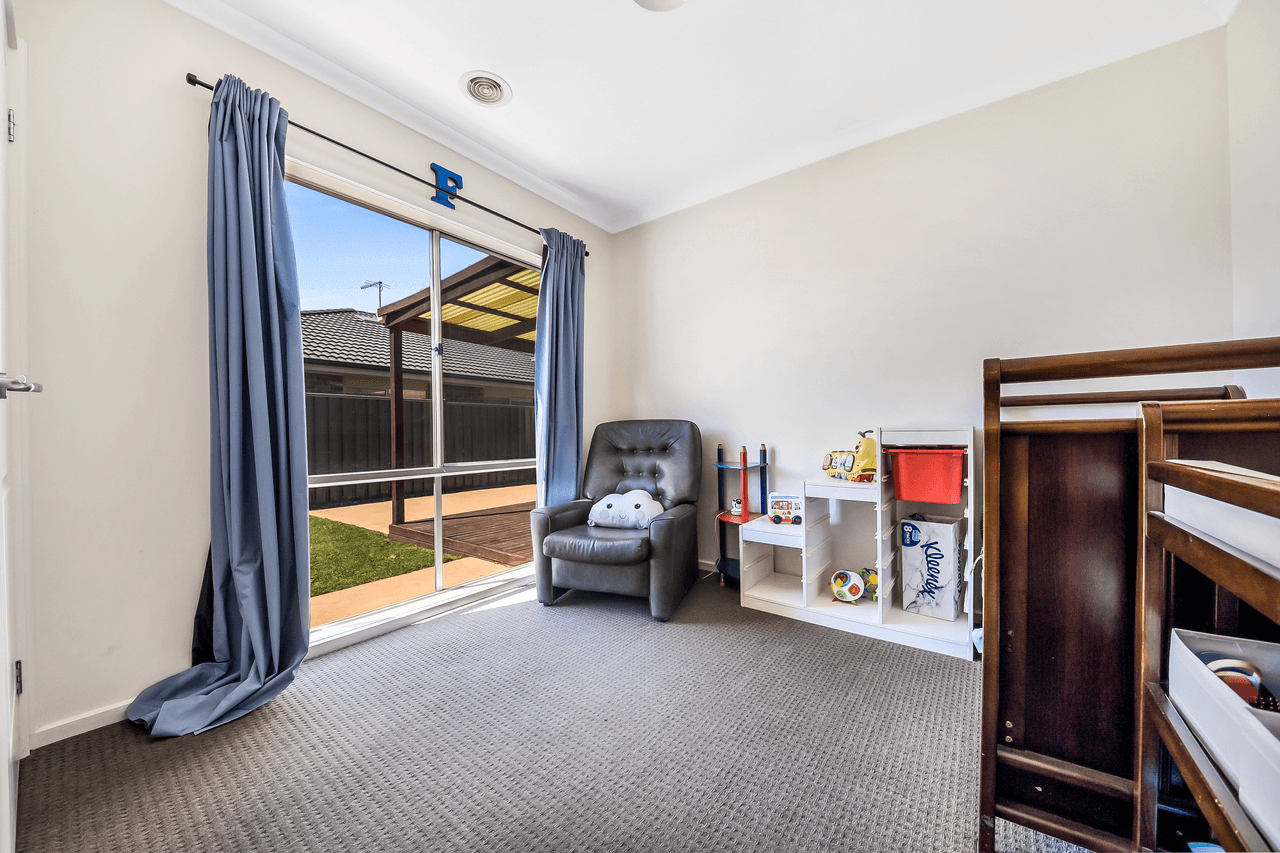 69 Datura Avenue, CRANBOURNE NORTH, VIC 3977