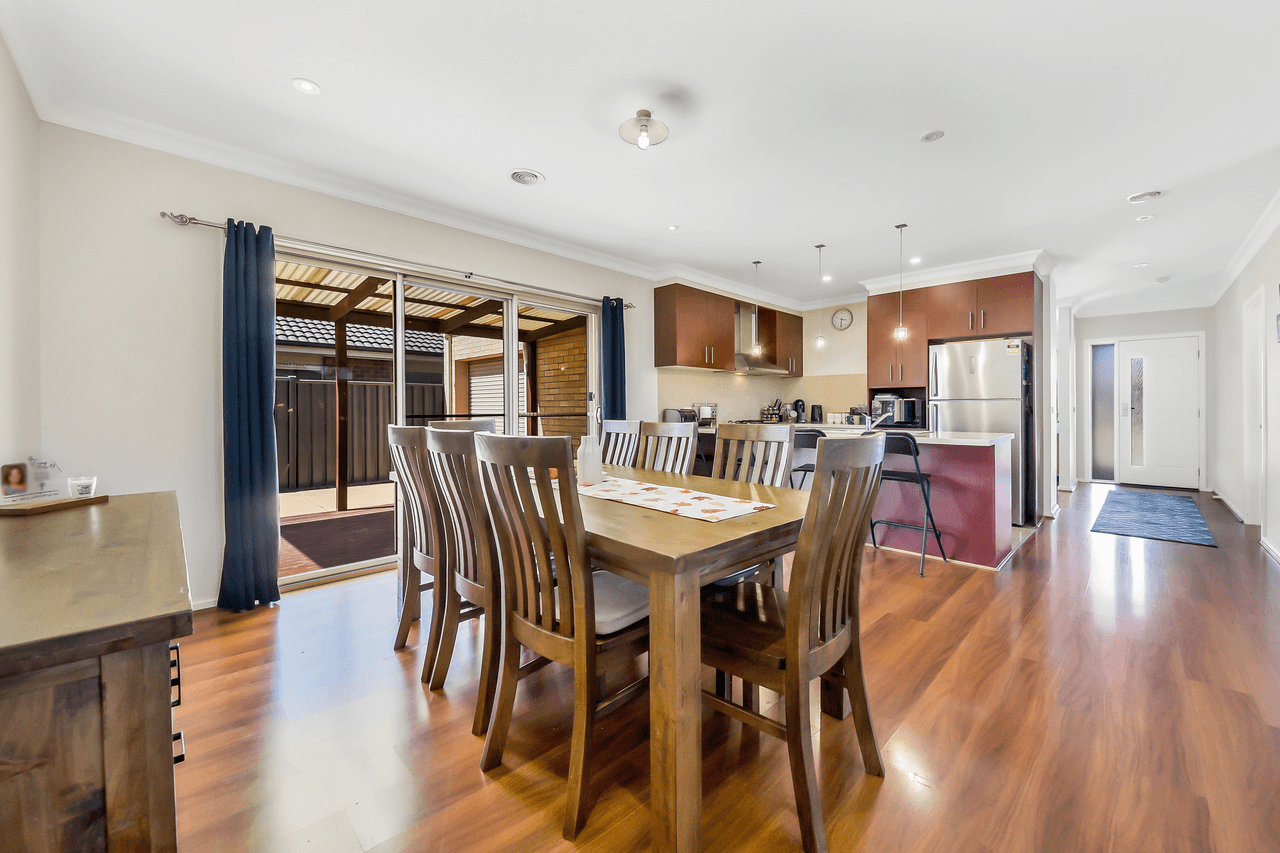 69 Datura Avenue, CRANBOURNE NORTH, VIC 3977