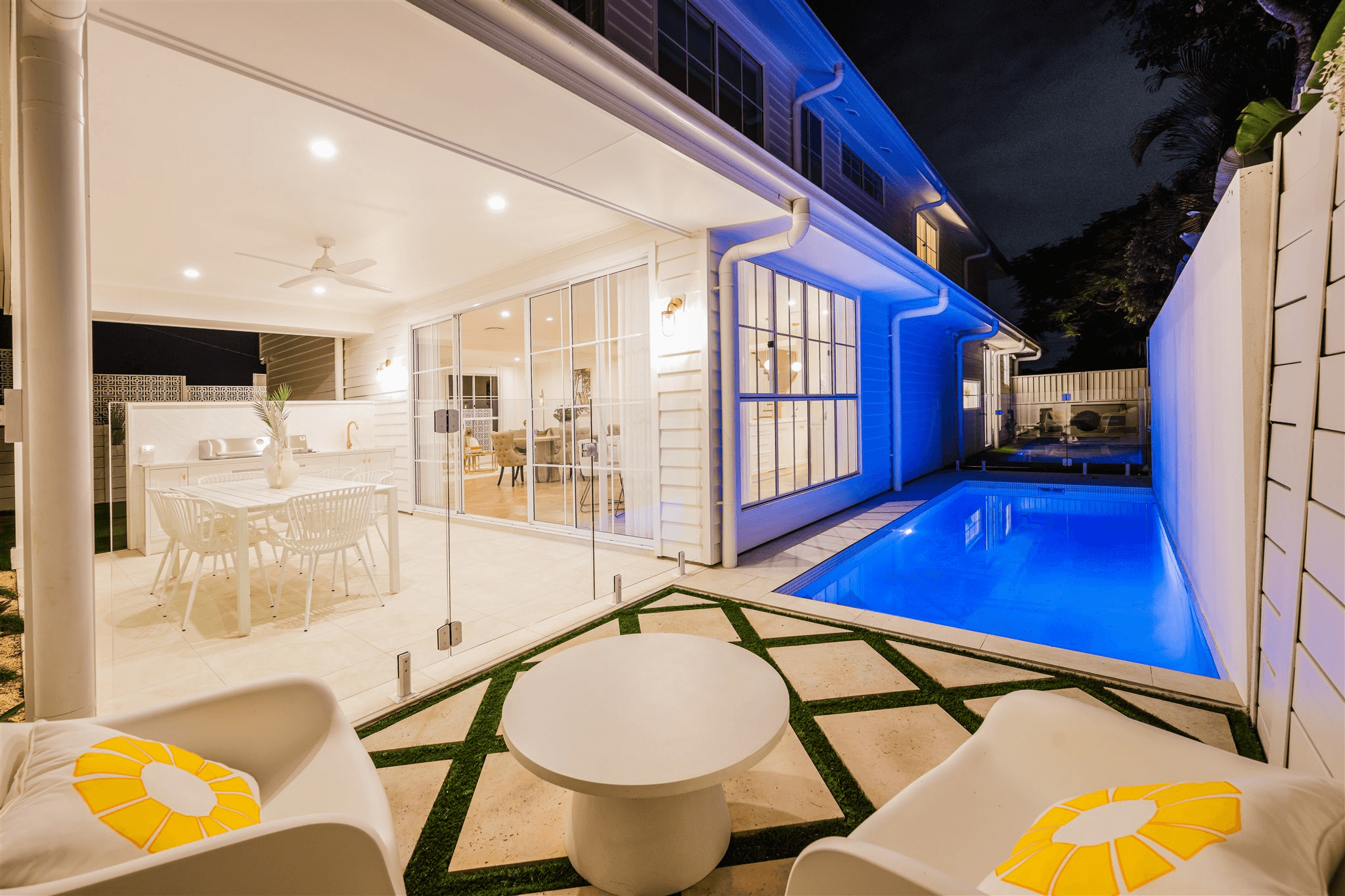 6 Beak Street, NORMAN PARK, QLD 4170