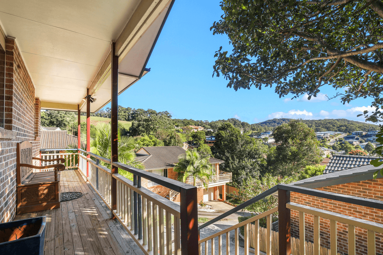 2/7 Sacha Terrace, TERRIGAL, NSW 2260