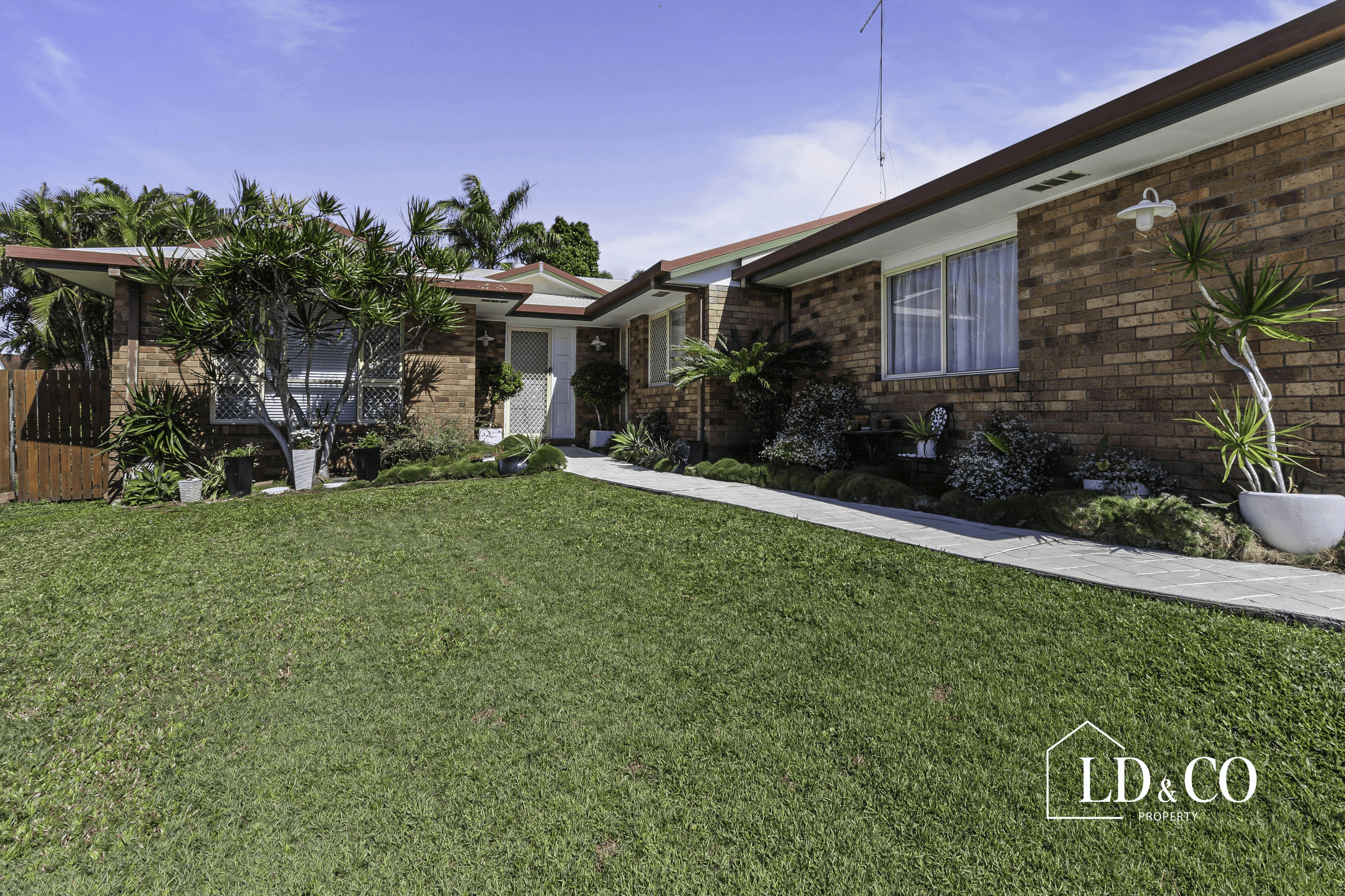 13 Theodore Crescent, RURAL VIEW, QLD 4740