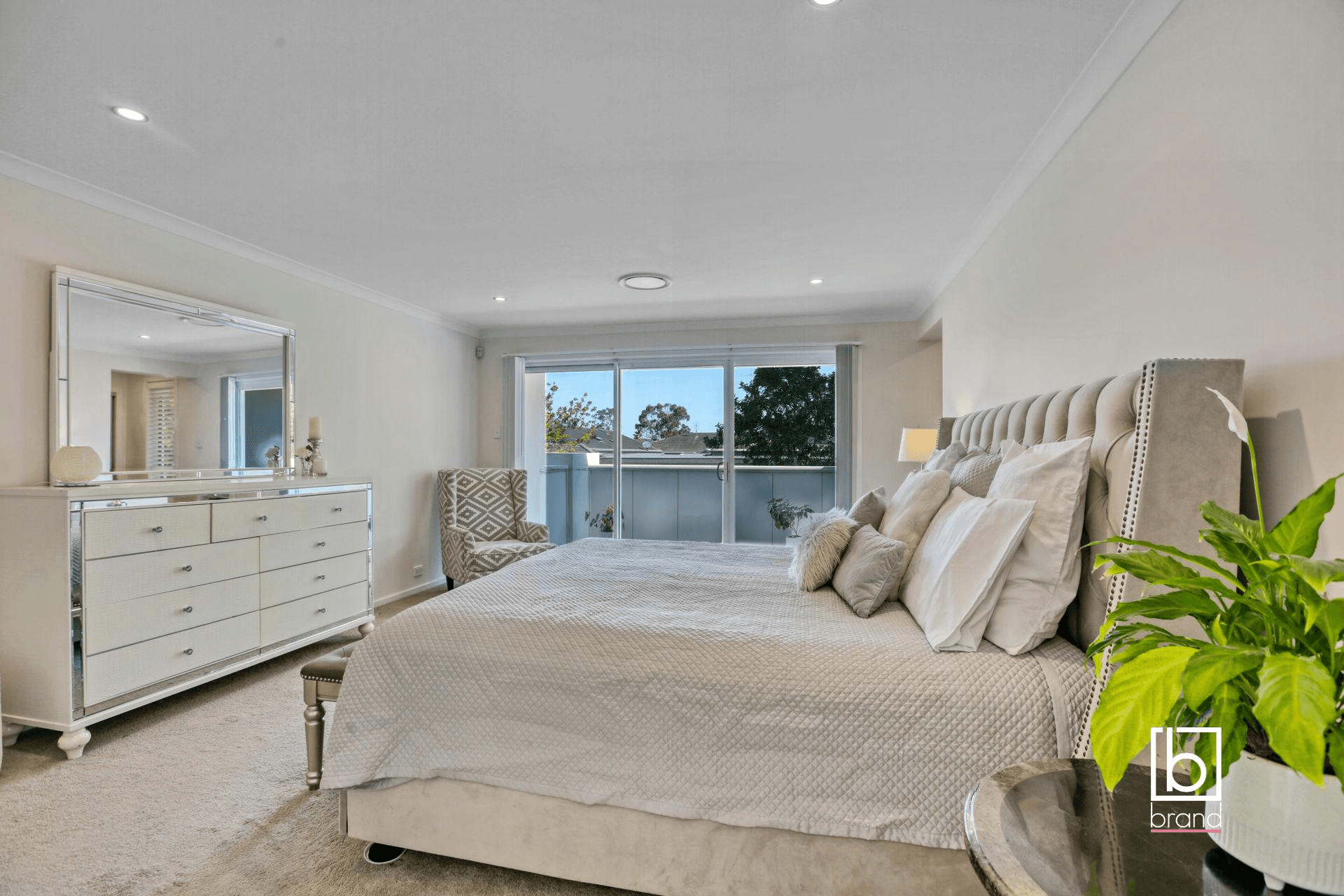 24 Middle Tree Close, HAMLYN TERRACE, NSW 2259