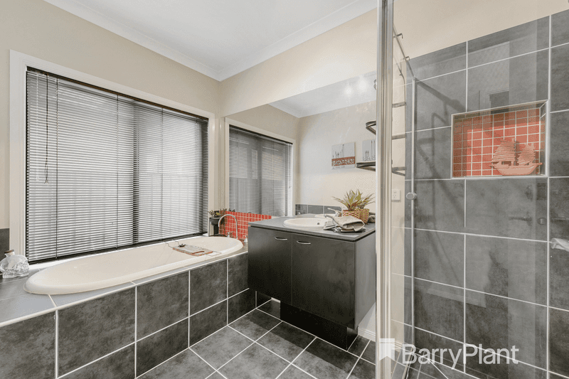 36 Hummingbird Boulevard, Tarneit, VIC 3029