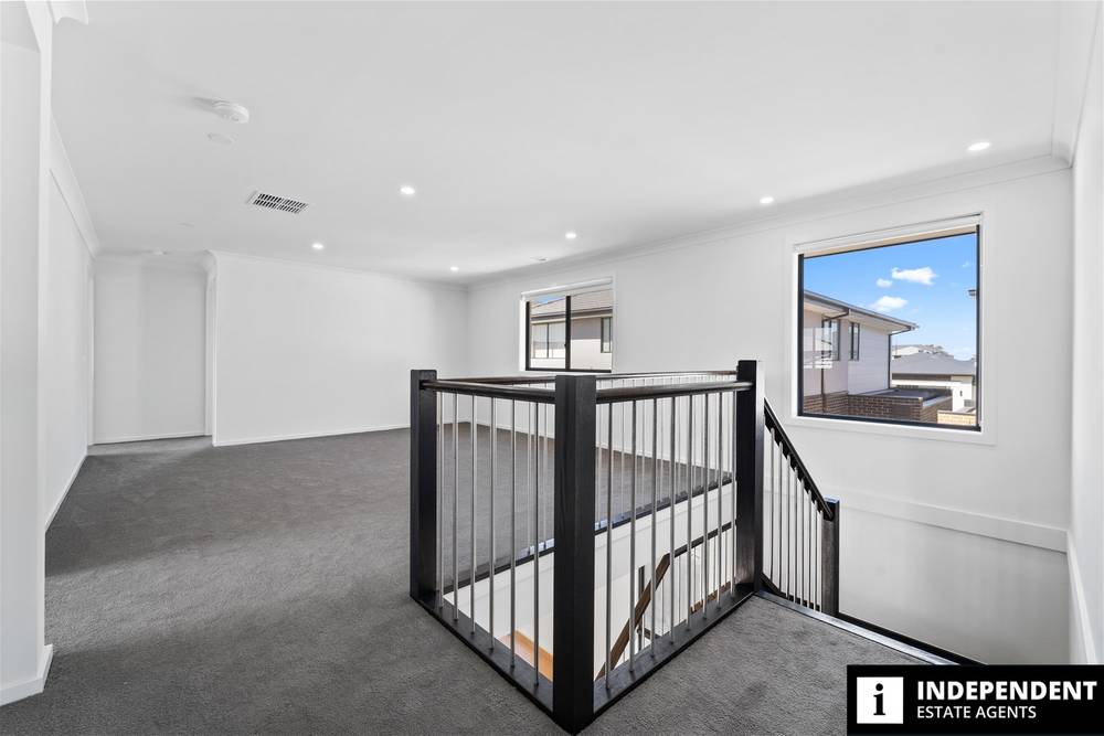 4 Friesian Street, AINTREE, VIC 3336