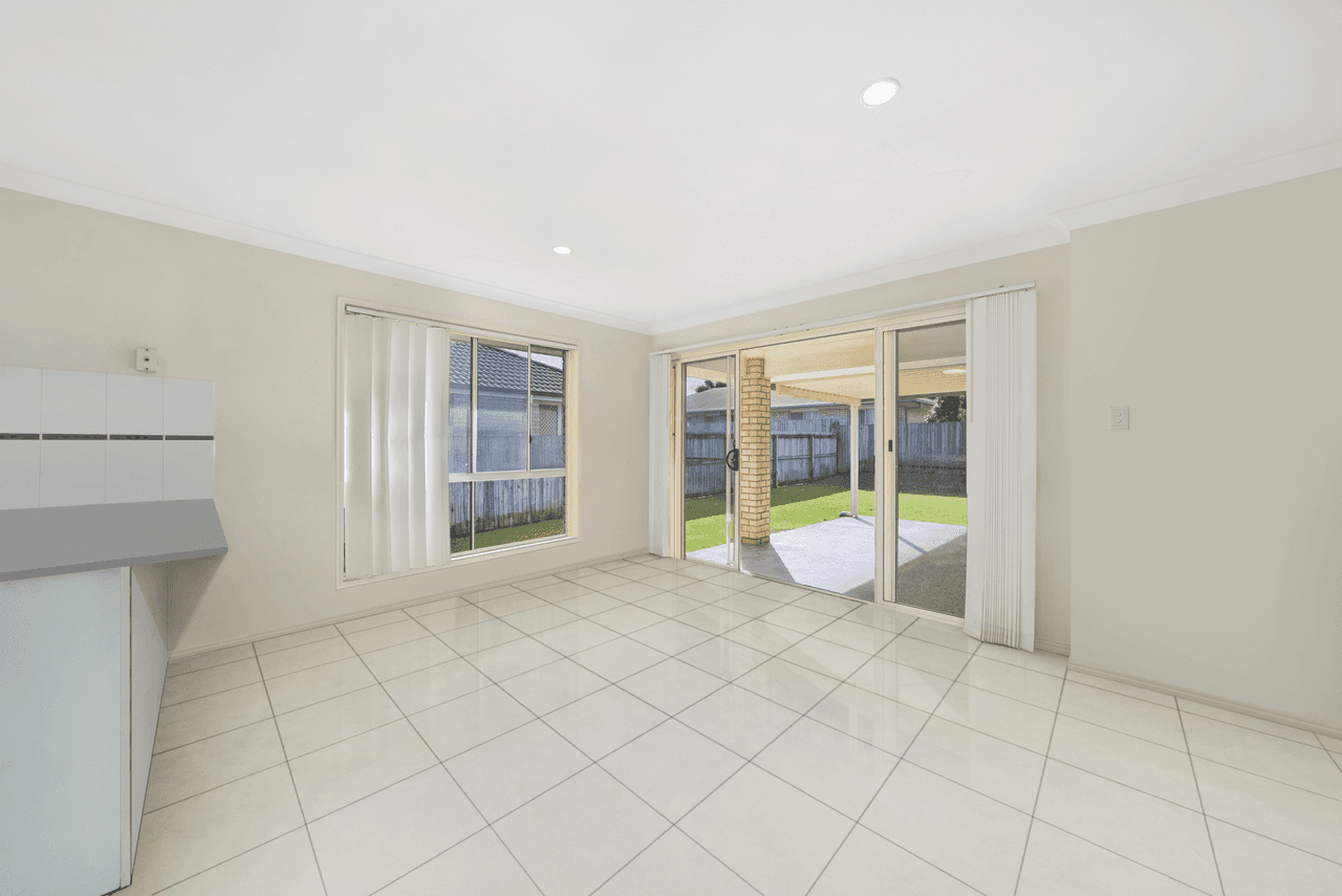 9 Arakoon Court, ROTHWELL, QLD 4022