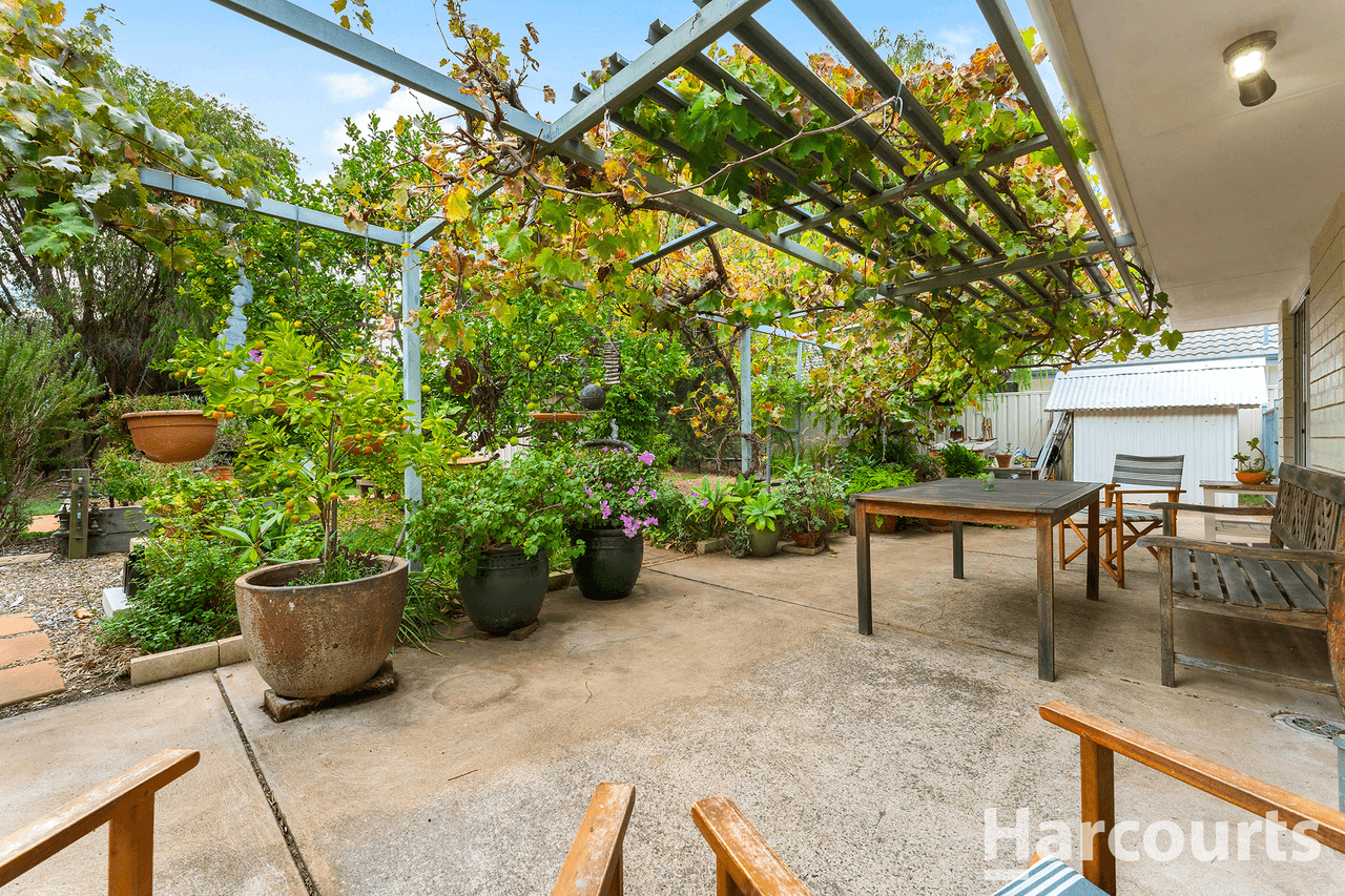 42 Moat Street, MANDURAH, WA 6210