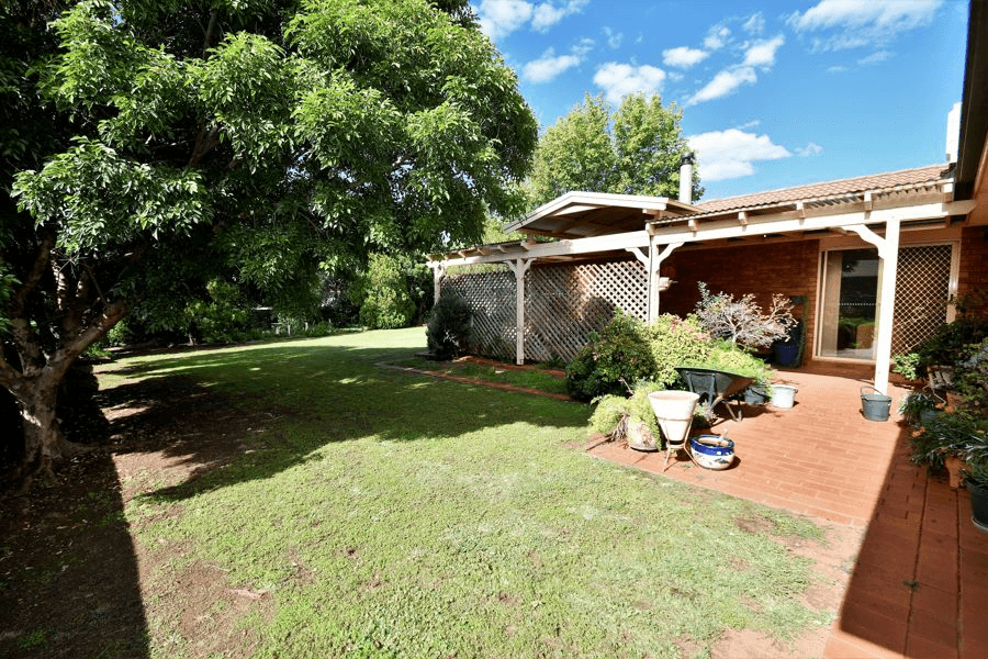 102 Birch Avenue, DUBBO, NSW 2830