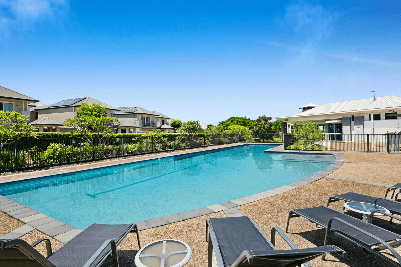 77 Peninsula Drive, ROBINA, QLD 4226