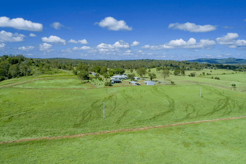 77 Mockers Road, FAIRNEY VIEW, QLD 4306