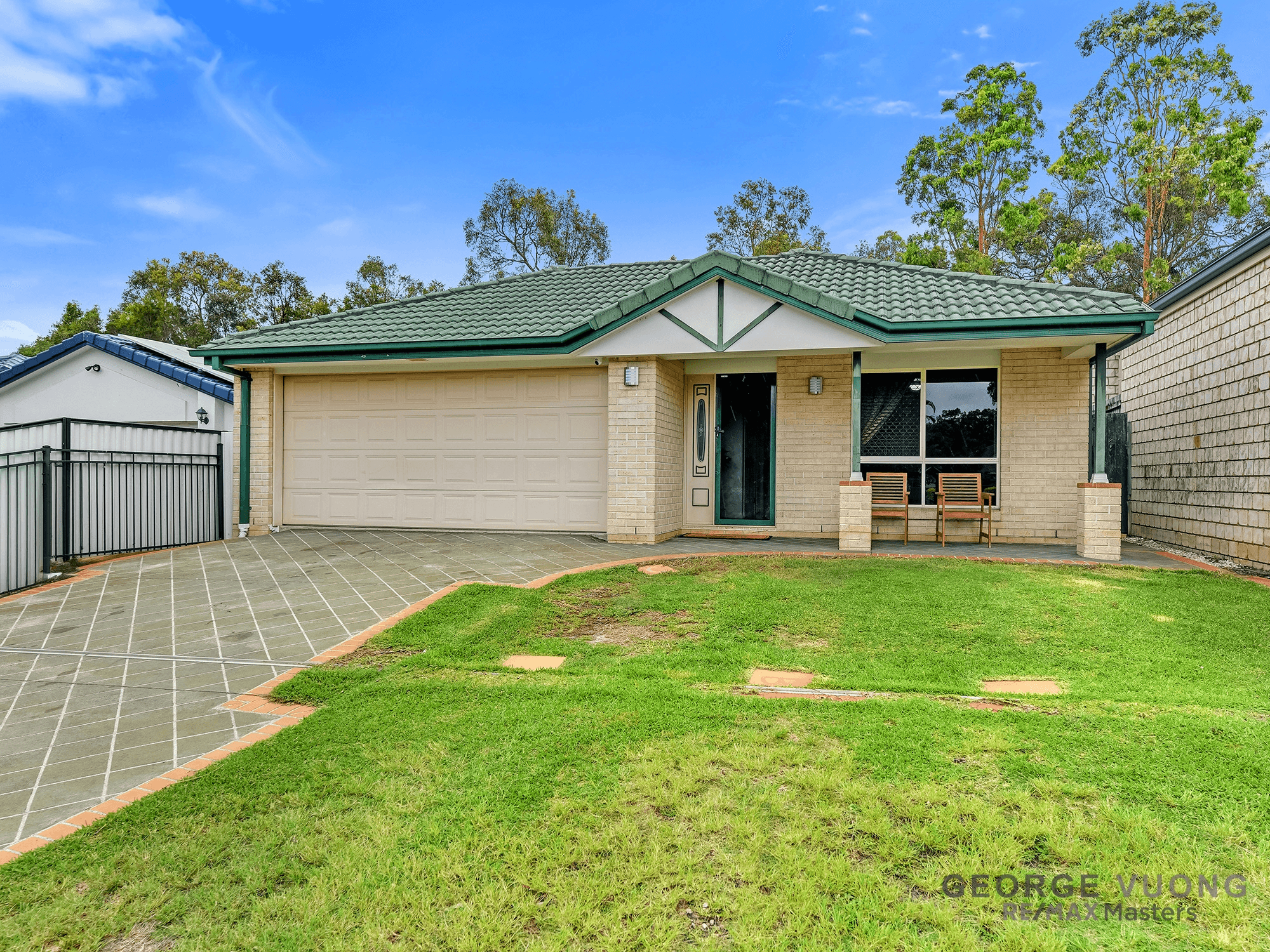 17 Ashton Way, FOREST LAKE, QLD 4078