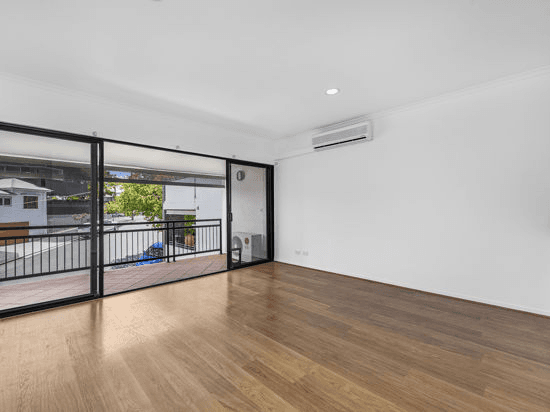 10/2 Macquarie Street, TENERIFFE, QLD 4005