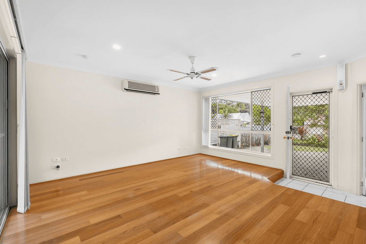 2/17 William Street, Southport, QLD 4215