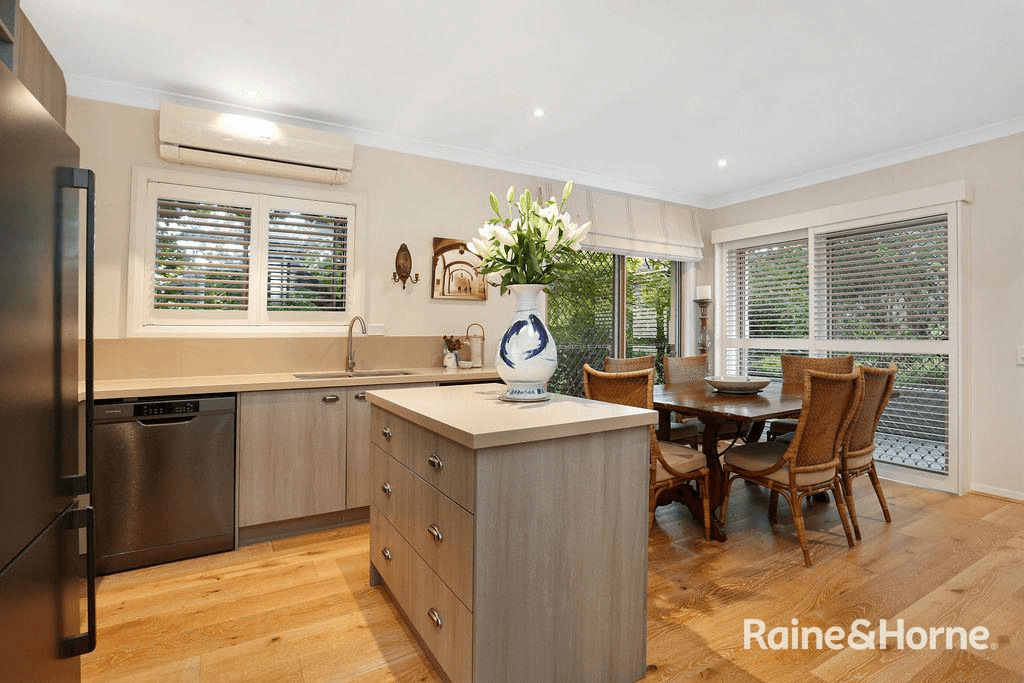 2/44 Kangaloon Road, BOWRAL, NSW 2576