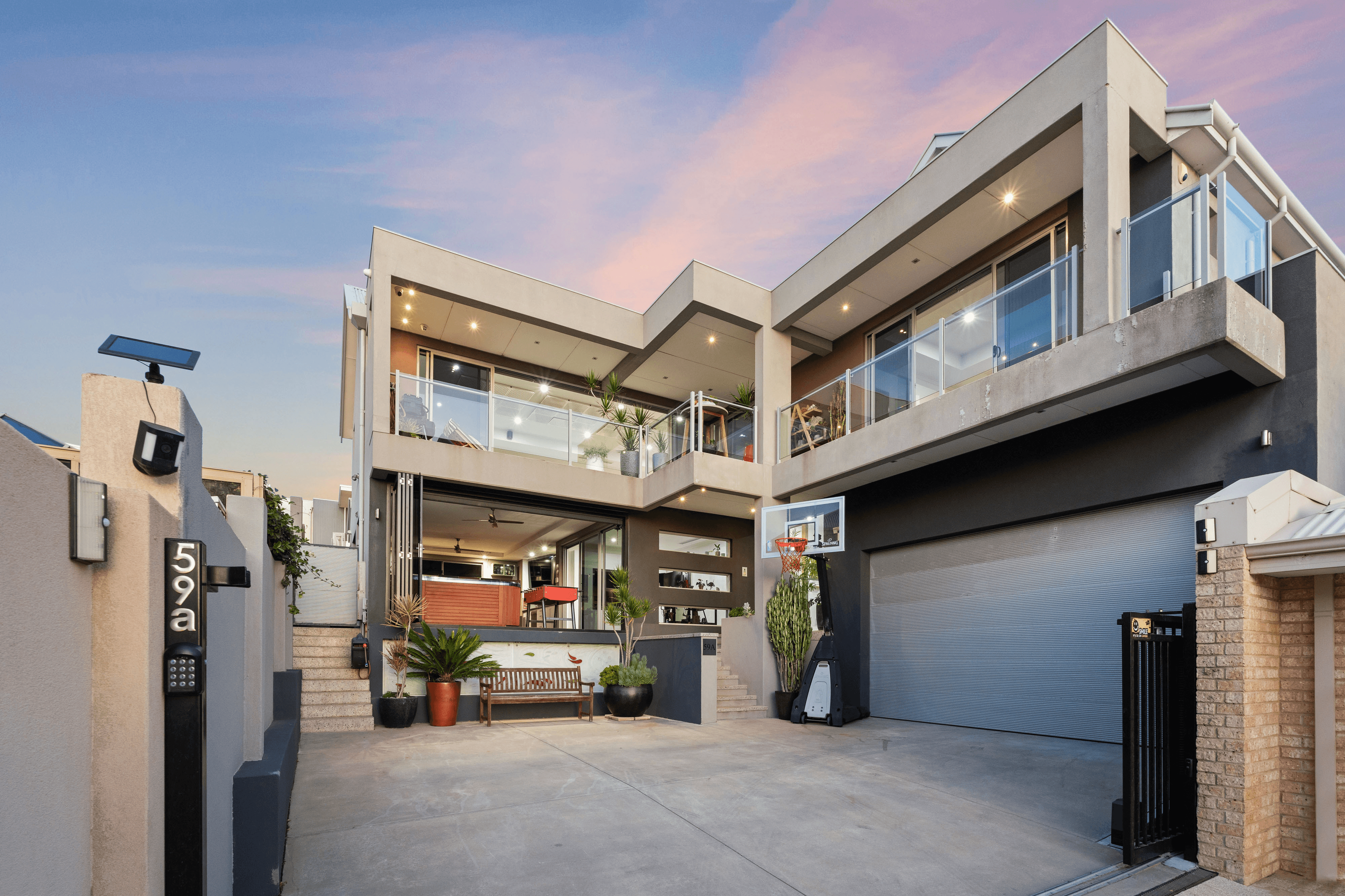 59A West Coast Drive, Watermans Bay, WA 6020