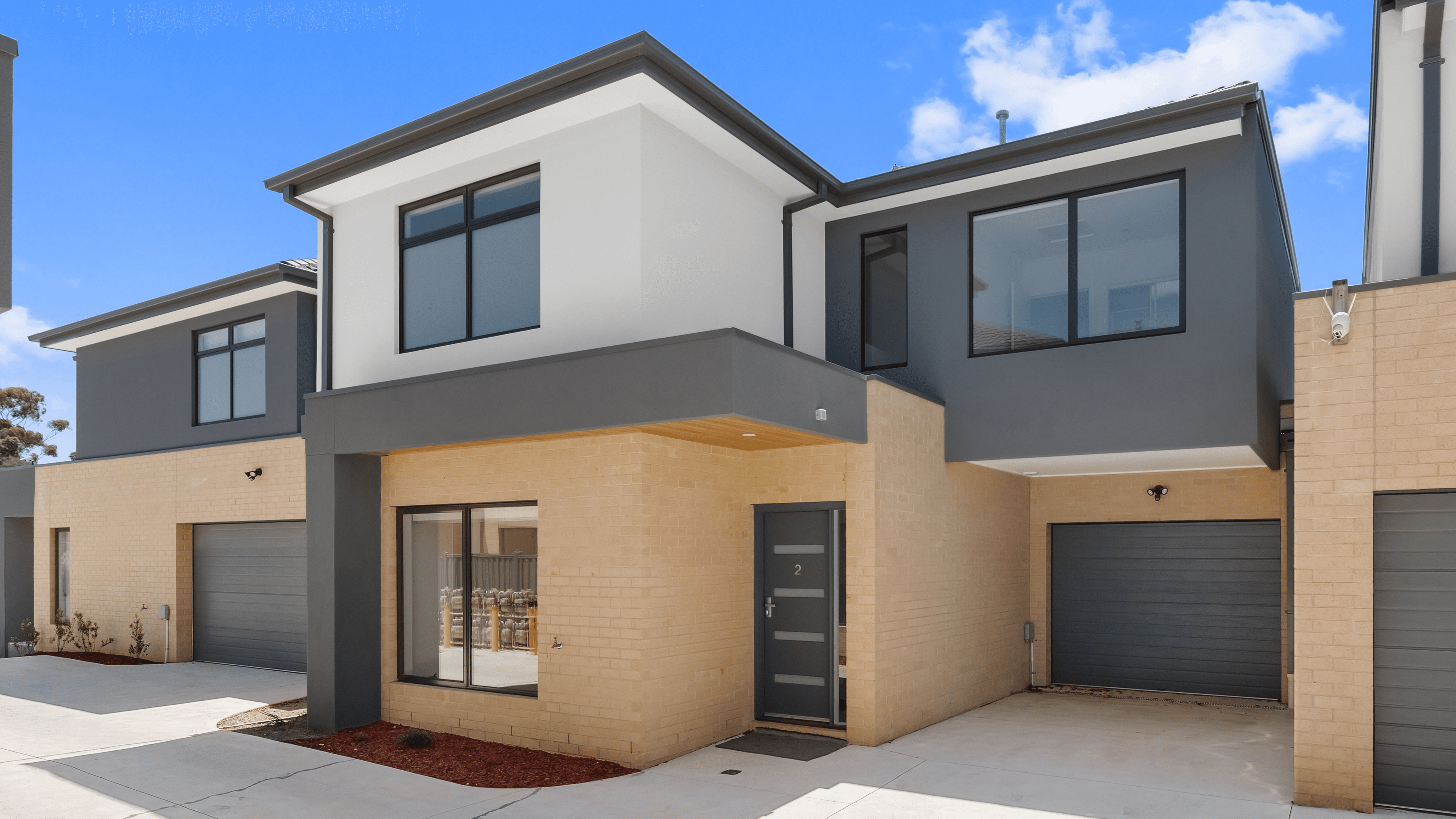 2/61 Black Braes Boulevard, MERNDA, VIC 3754