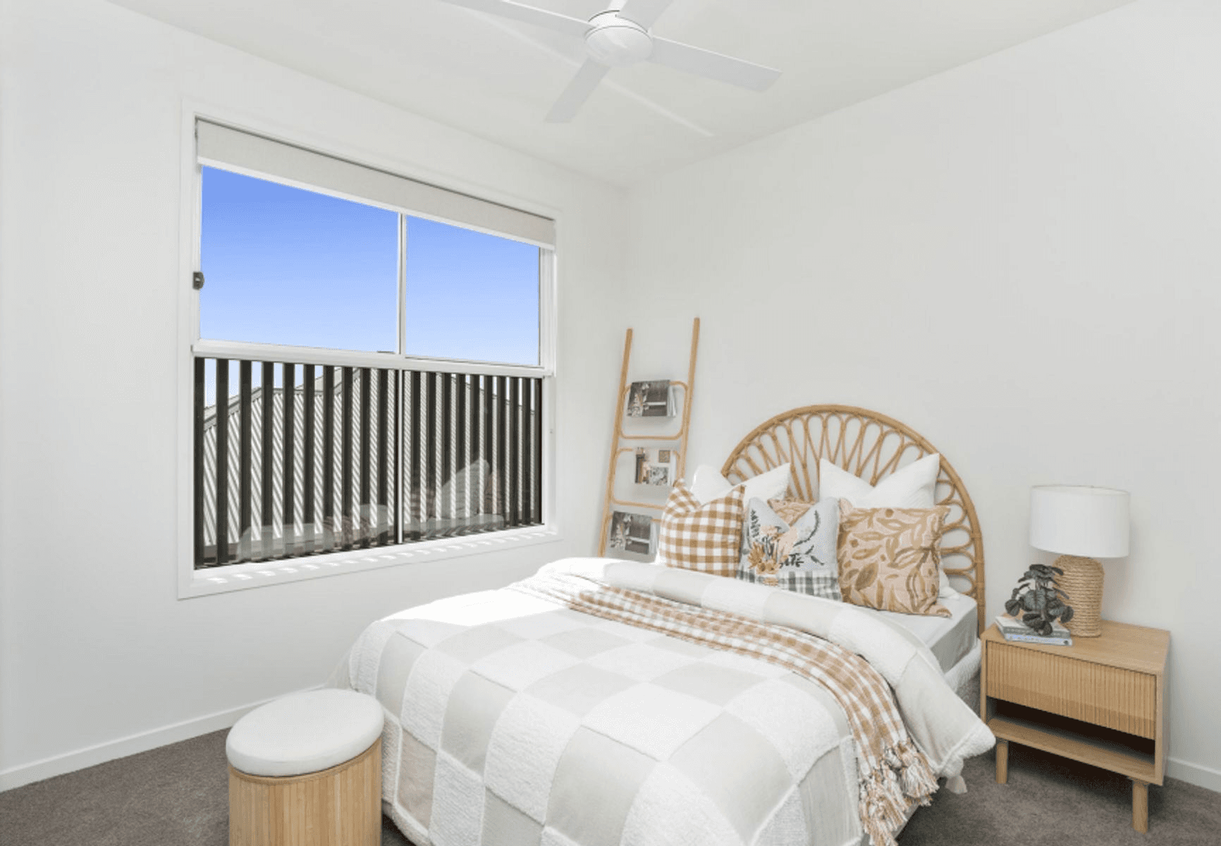 1/27 Ferguson Avenue, LABRADOR, QLD 4215