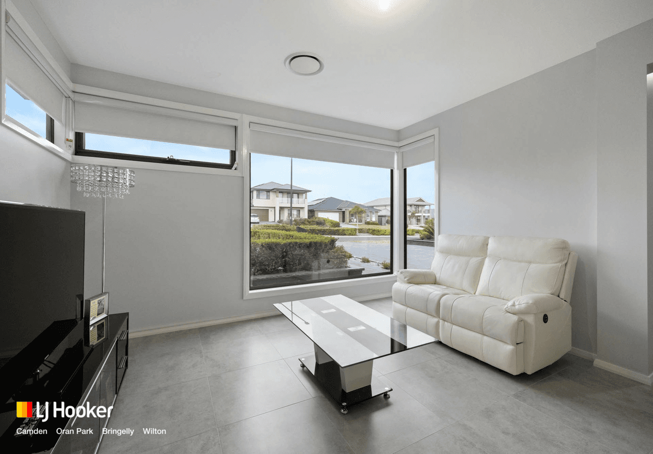 12 Governor Drive (Grove Estate), HARRINGTON PARK, NSW 2567