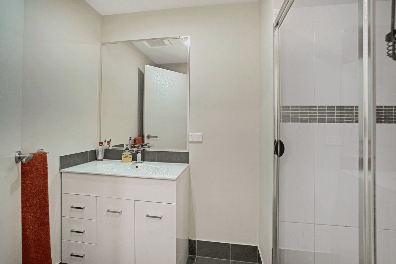 121/1 Bowden Court, NERANG, QLD 4211