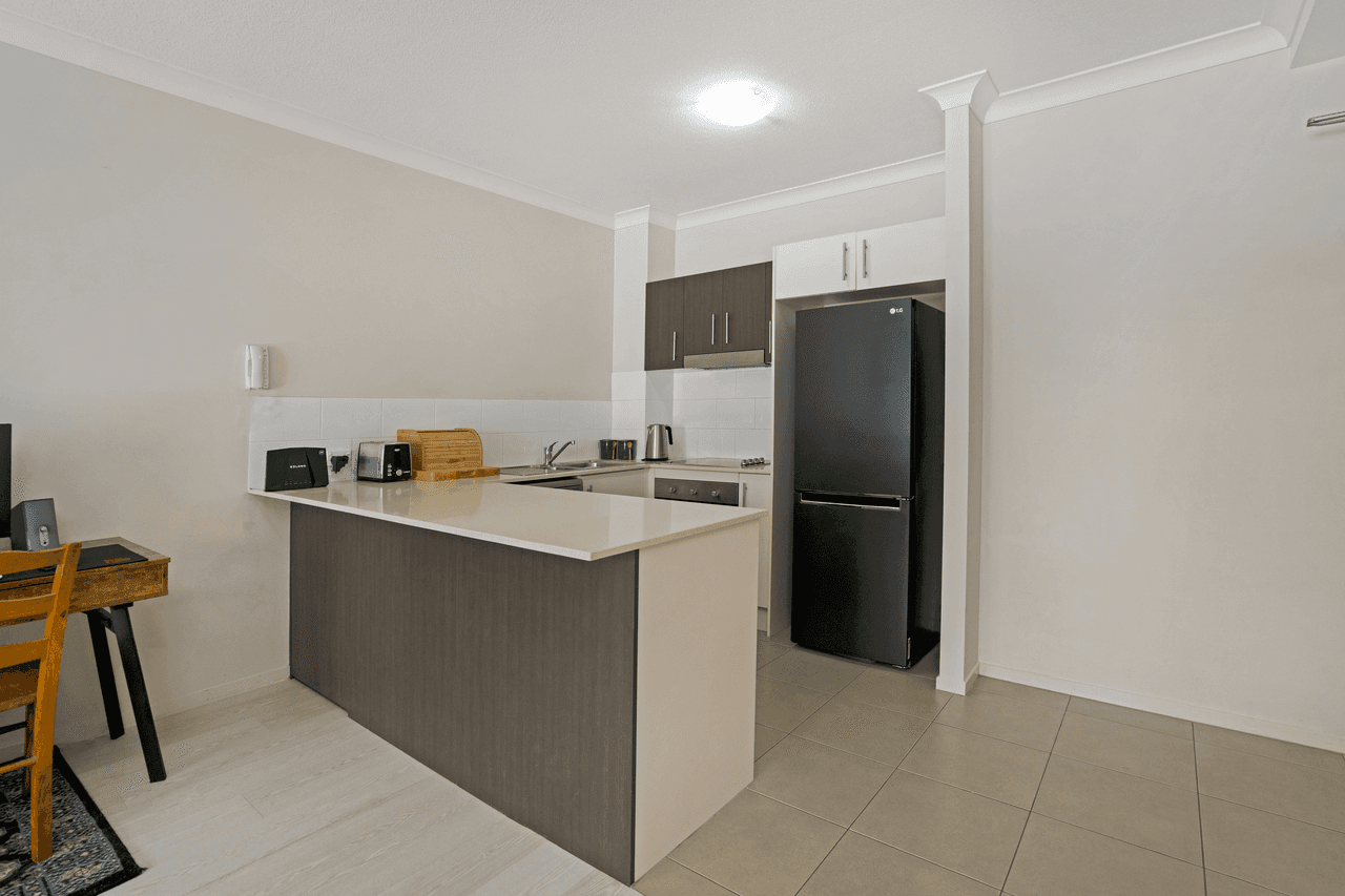 121/1 Bowden Court, NERANG, QLD 4211