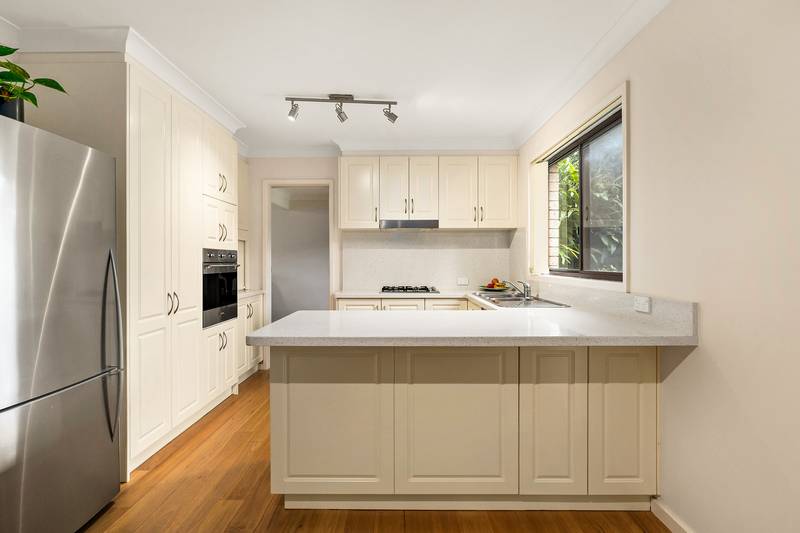 6 Salix Place, Engadine, NSW 2233