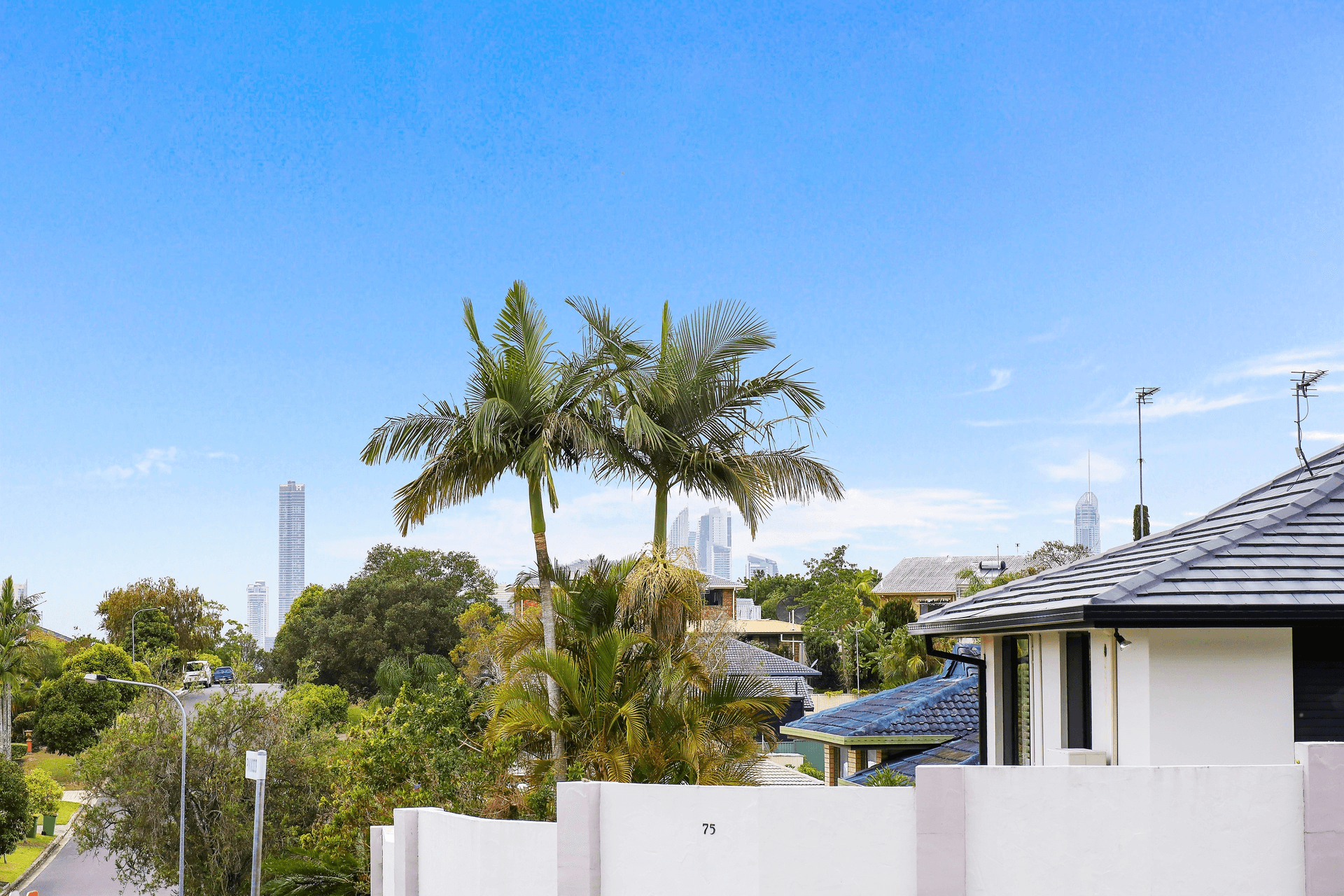 92 Parasol Street, ASHMORE, QLD 4214