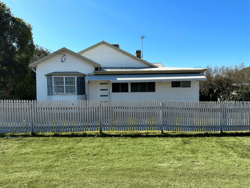 4 Dalton St, Boggabri, NSW 2382