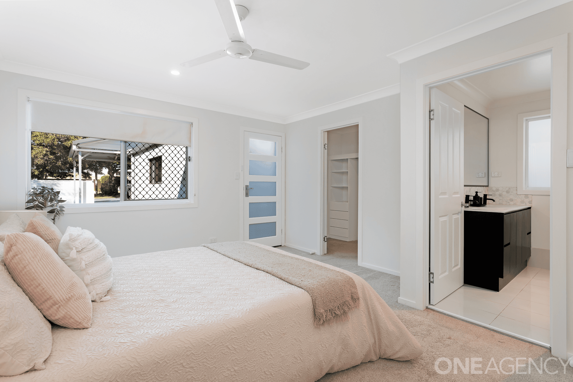 413 Scarborough Road, Scarborough, QLD 4020