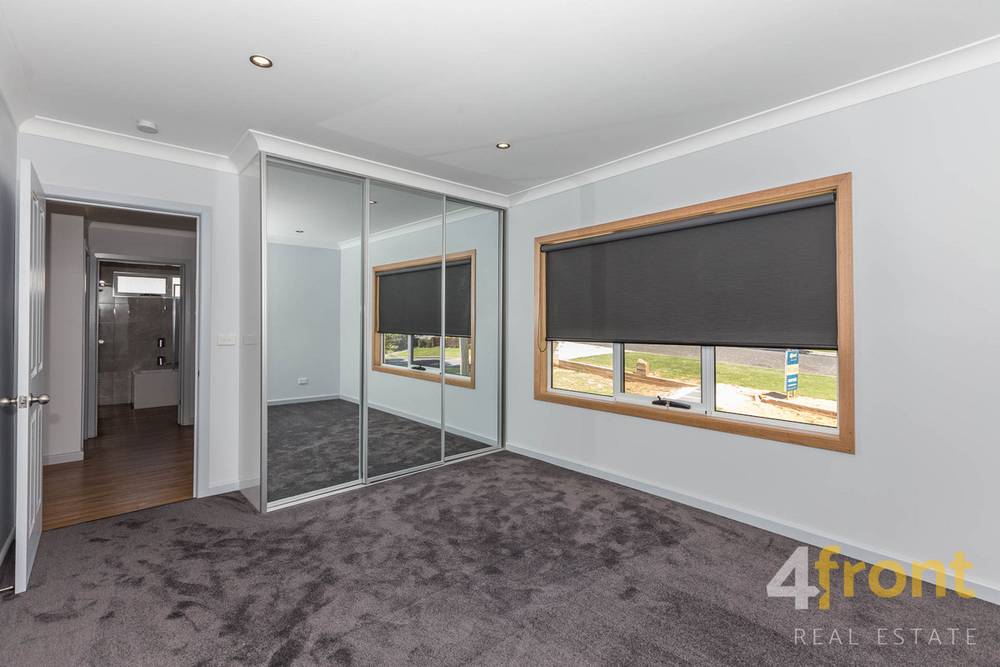 6 Russell Street, PENGUIN, TAS 7316
