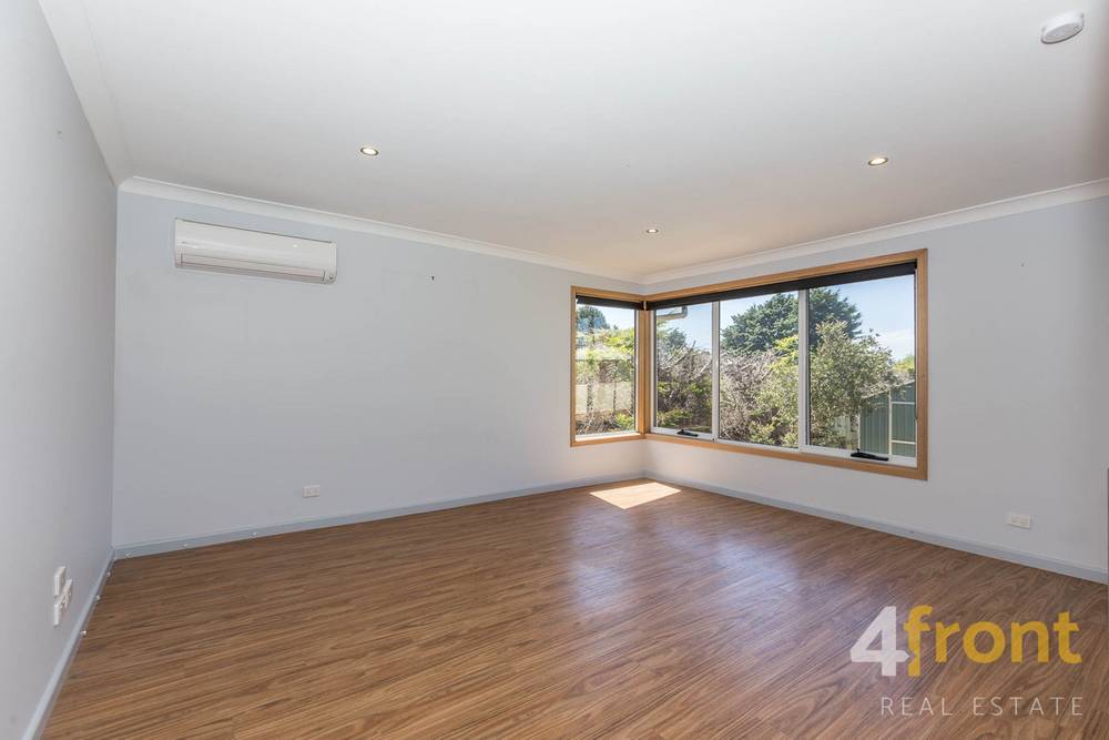 6 Russell Street, PENGUIN, TAS 7316