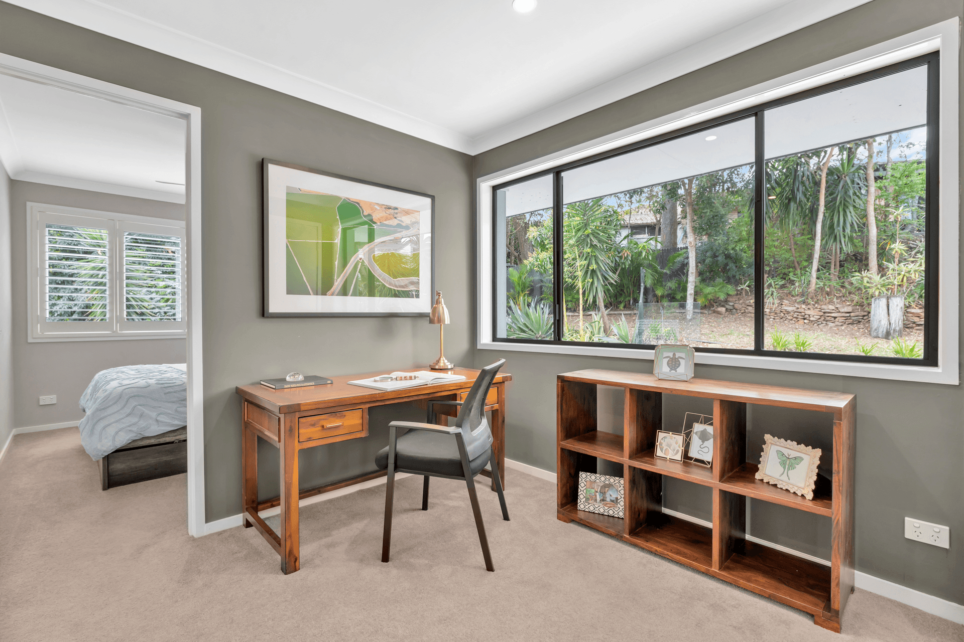 5 Vinca Court, INDOOROOPILLY, QLD 4068