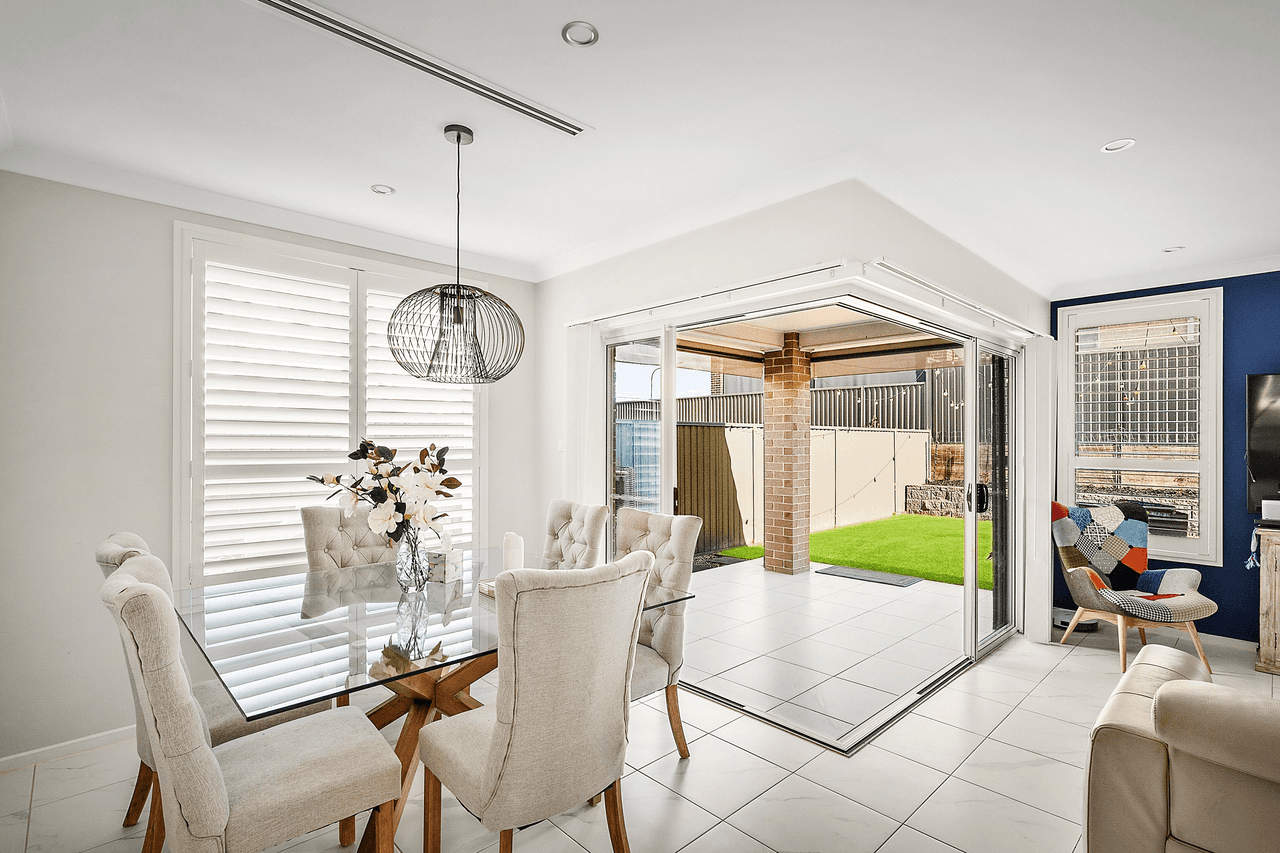 43 Pecan Crescent, RIVERSTONE, NSW 2765