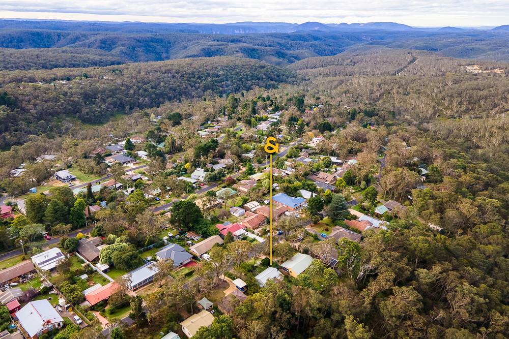 19 Seventh Avenue, KATOOMBA, NSW 2780
