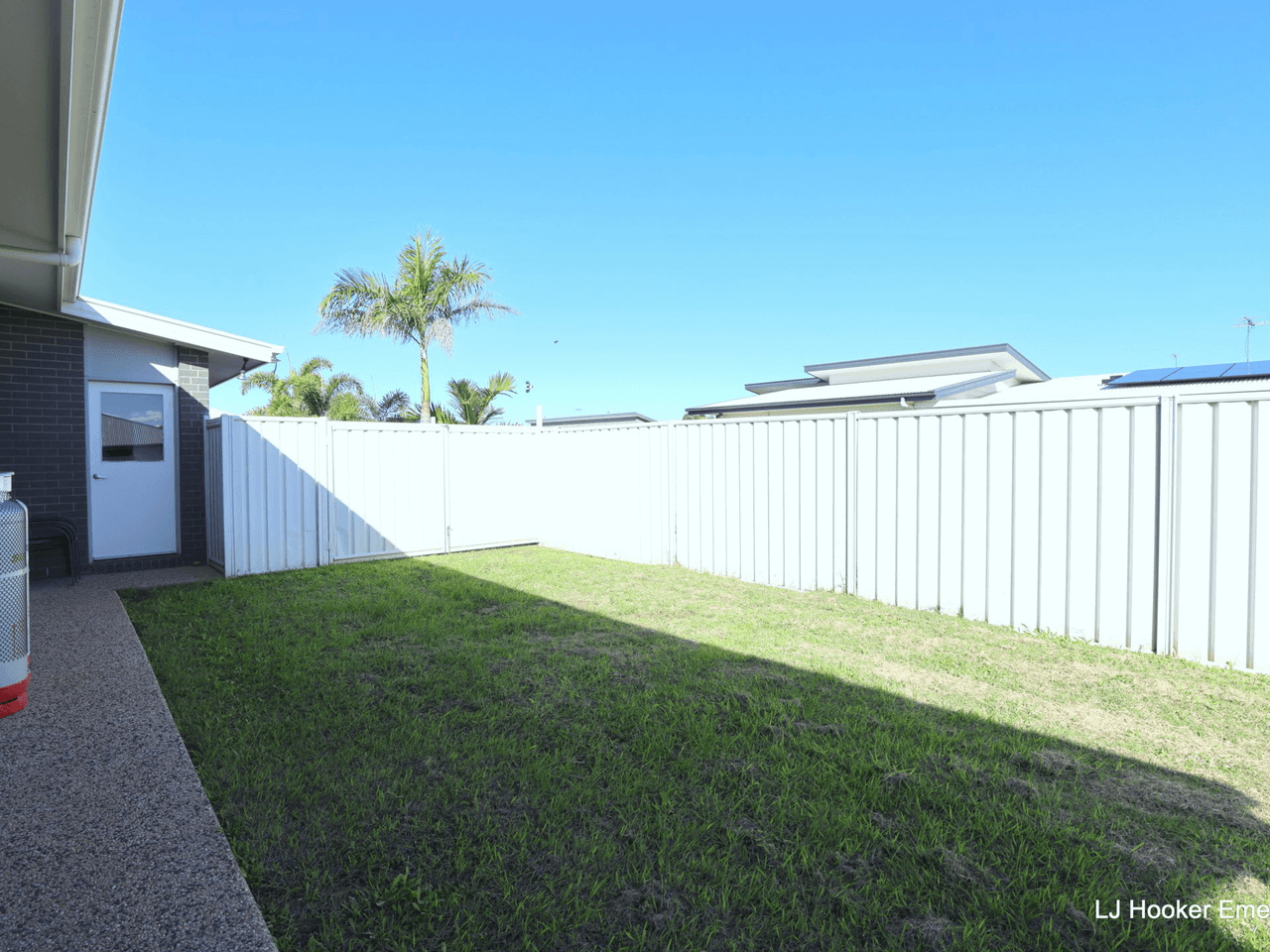 18 Maranda Street, EMERALD, QLD 4720