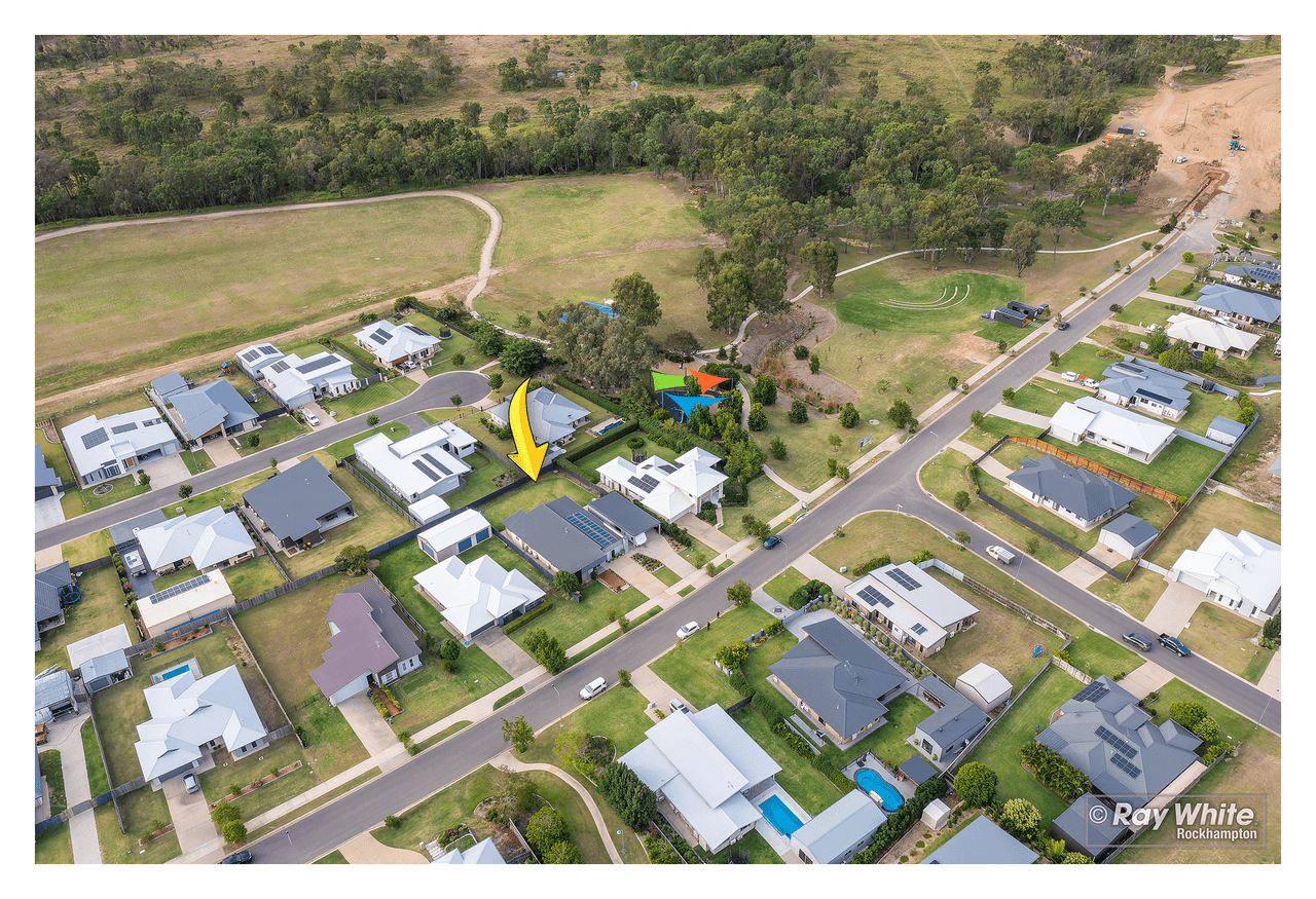 17 Edenbrook Drive, PARKHURST, QLD 4702