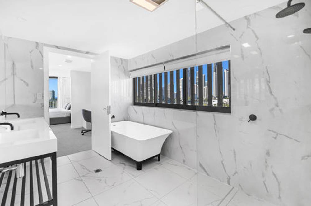 5/82 Stanhill Drive, SURFERS PARADISE, QLD 4217